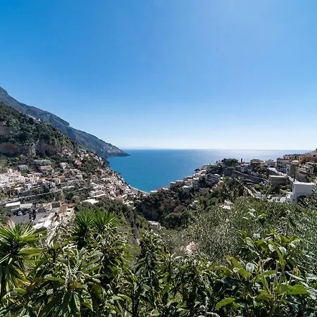 Le Nereidi 3*
