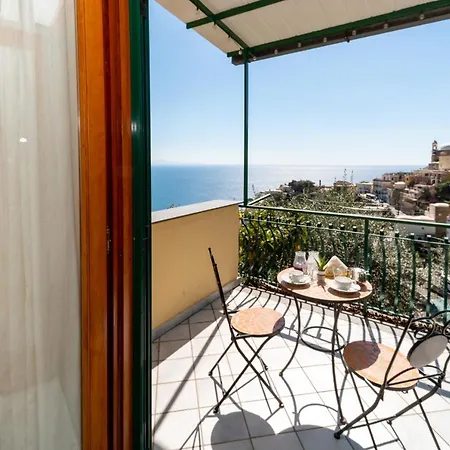 Le Nereidi Bed & Breakfast *