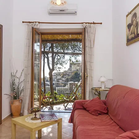 Le Nereidi Bed and Breakfast