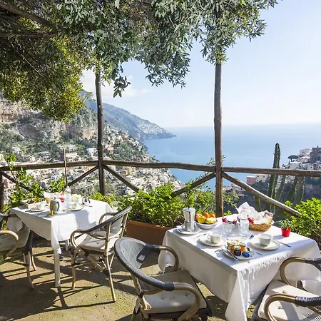 Couette-café Le Nereidi 4*