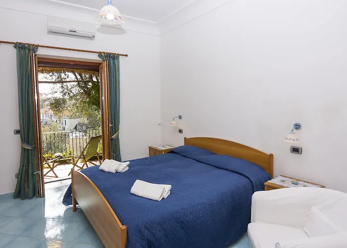 Bed & Breakfast Le Nereidi 4*